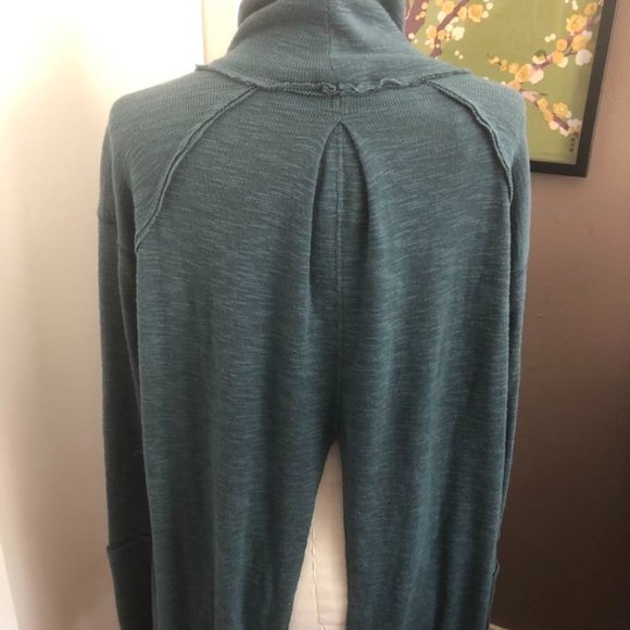 Free People turquoise knit top - Picture 2 of 4